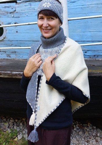 LM-15 A Shawl Merino